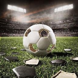 Hablamos, y debatimos de;Fútbol (Premier / Liga BBVA / Serie A / Bundesliga ), Baloncesto, Tenis, Motor (F1, MotoGP). Colaboramos con @spanglish_blog
