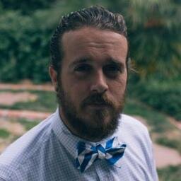 Designer & front-end developer. https://t.co/dqpkdFTBTv