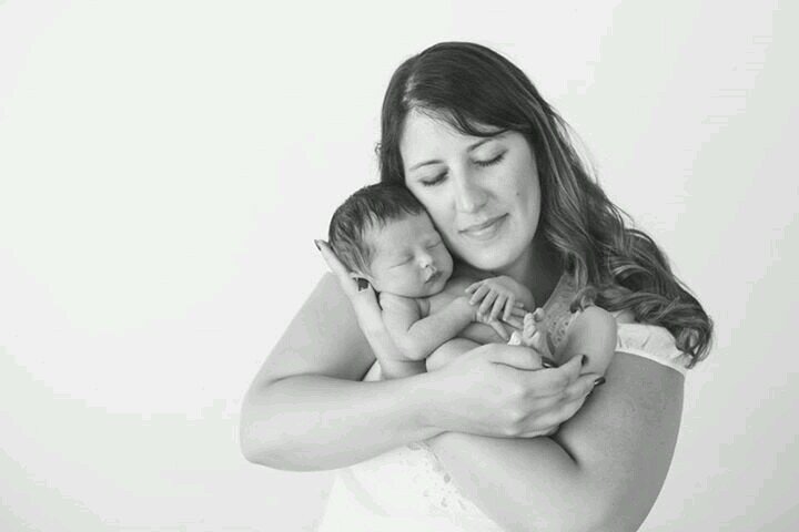 I'm a wife, mom to Baby Jack, Educational Assistant and #BachelorFan. #bekind #justkeepswimming