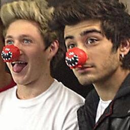 FOLLOW MY COUSIN @sariana99 pls and my first follower @NaringaLP @jacksonguthy followed me!!! and my other acc.@one_emblem_fans