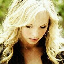 xVampireForbes's profile picture. I have two best friends that I trust. Other than that, I cant trust anyone from the things I've been through #Taken by @VengefulEM_ #Rp