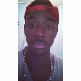 Instagram: jrozaaay kik: jrozaaay
Tupac without a nosering
Follow or stay lost