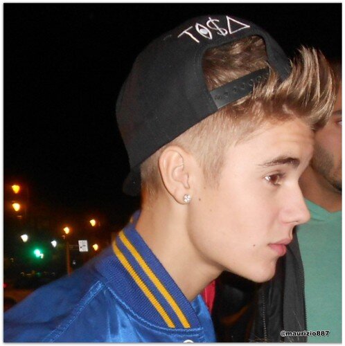 ♥Jesus. Mollucan. ♥JustinBieber. 1D. SHS1. Part of @valiantsmansa. Little girl with big dream!