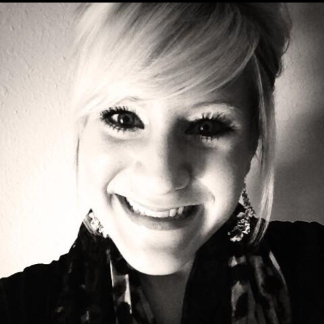 Nursing student at Lake Land College. Love my friends and family. Living, Laughing, and Loving life!!