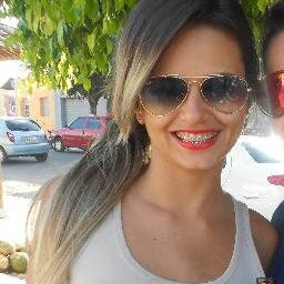 Amar a si mesmo é o começo de um romance para toda a vida.
