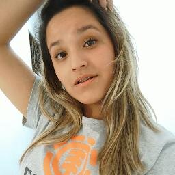 Em algum lugar, pra relaxar  eu vou pedir pros anjos cantarem por mim  ..