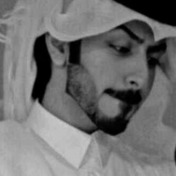 اللي يتابعني عسى الله يحييه يامرحبا مثل المطر في هطوله ومن صد عني جعل ربي يهنييه كلن يبي ذوقه ويتبع ميوله // حبر قلمي في مفضلتي ☇
