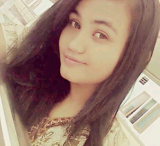 Welcome to my tweet life. Describe me by yourself :)