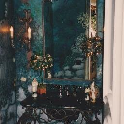 Murals  Trompe l'oeil  Decorative Fine Art,

email: sharonplumb63@gmail.com