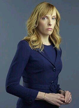 I am Ellen Sanders, My Husband Is Brian Sanders, And My Two Kids Are Morgan And Jake Sanders. The Life of the President Rests in my Hands. |RP|Hostages|