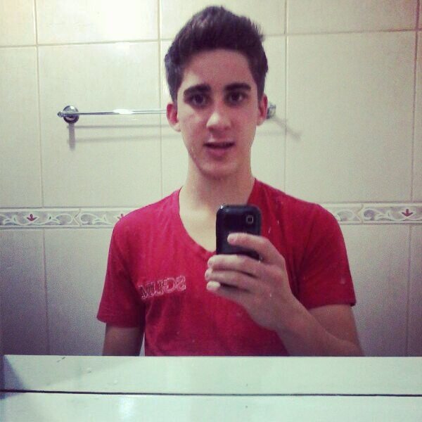 sou só da @ThaisSeratto s2