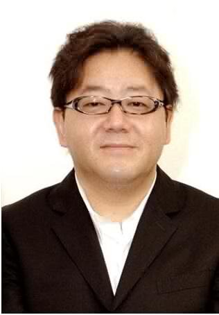 Akimoto Yasushi 秋元 康 Aki P48 Twitter