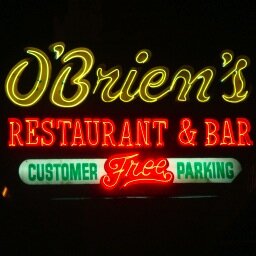 For over 30 years, O’Briens Restaurant has been a part of Chicago’s historic Old Town Neighborhood. O’Briens has many facets & entertains the old & young alike.
