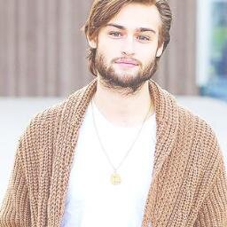 DearlyReckless's profile picture. A twenty something college student, majoring in photography. A simple guy hoping to make a difference in the world. I've found someone to make me happy #Peyton.