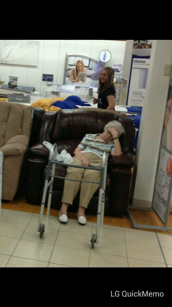 Renee___Nicole's profile picture. “Live without pretending, love without depending, listen without defending, speak without offending.” #KSUBound| #ThatsWhatsUp