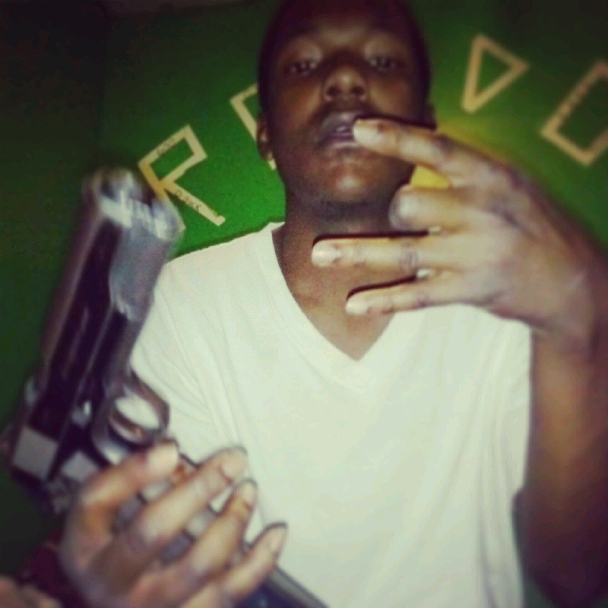 London4Shoota's profile picture. #SteveDrive & #MunnaGang #LongLiveLA #SeparateMyself My wife @fvck_opinons