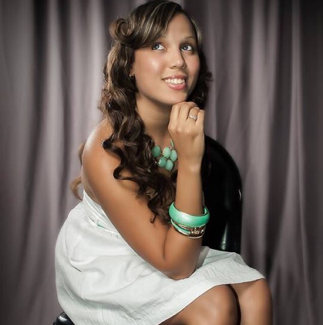 milagrosguerr14's profile picture. 