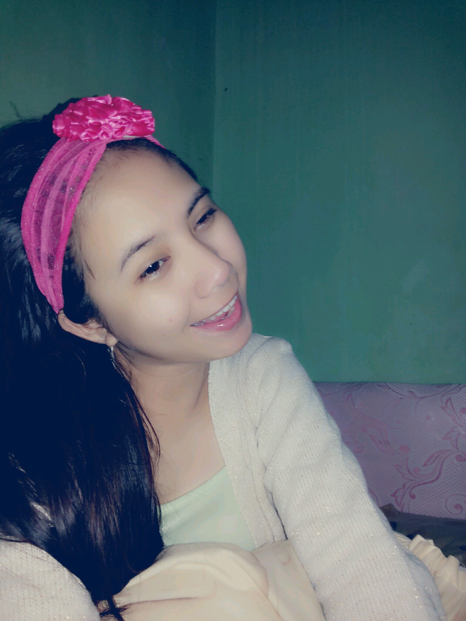 i'm not perfect | love mymom and mydad |myboyfriend @adesandika | 17610 :* | swiming, dance | PT.ACMI (Shiping)