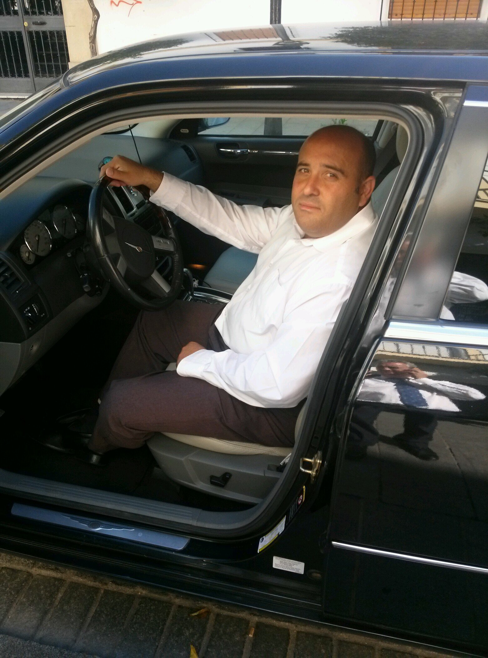 Gerente de Ruiz Montón de Información y Reservas: 957 049 555 - 24 Horas. http://t.co/JkO0SI6oB8