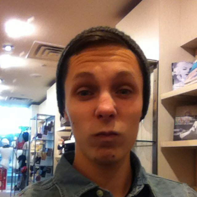 JESSEDGELLER's profile picture. Add a bio to your profile