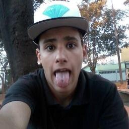 Viva cada dia como se fosse o ultimo. http://t.co/GTP8M4uWms…