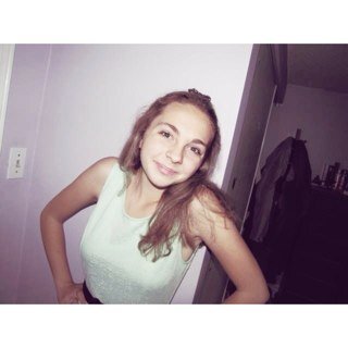 Hi I'm Elizabeth! And my username is kind of embarassing but what ever lol