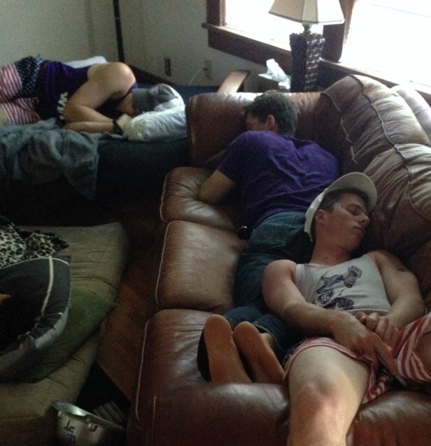 Send me pictures of your favorite passouts so we can all enjoy them together. This is not affiliated with any colleges or universities.