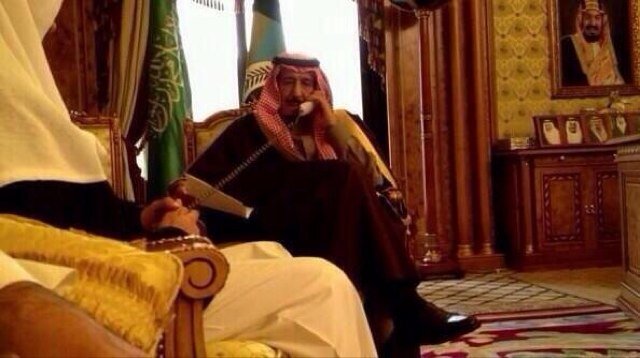 عزوتي فيها من الهيبه عزوم / مغرقين السيف من دم الرجال (((الرياض)))