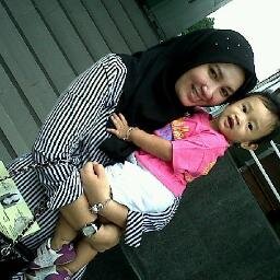 twiter istri ya Ferry Ixel resmi menikah