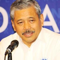 Ketua Umum Pimpinan Pusat Kolektif KOSGORO. Peserta Konvensi Partai Demokrat 2014. Hanya untuk rakyat, sampai akhir hayat.