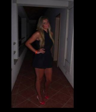 Exeter girl born and bred..Currently Studying Accountancy.. other than that im generally always living life to the full.
