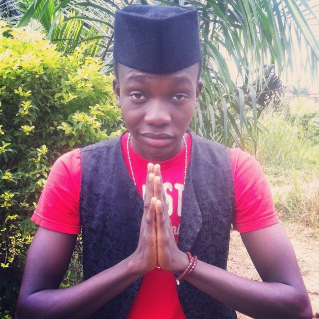 April born Star ... I Rap N Sketch!! All I do is Sing and Draw ALLDAY.. I av no time to deal wit other tinz #NewStar