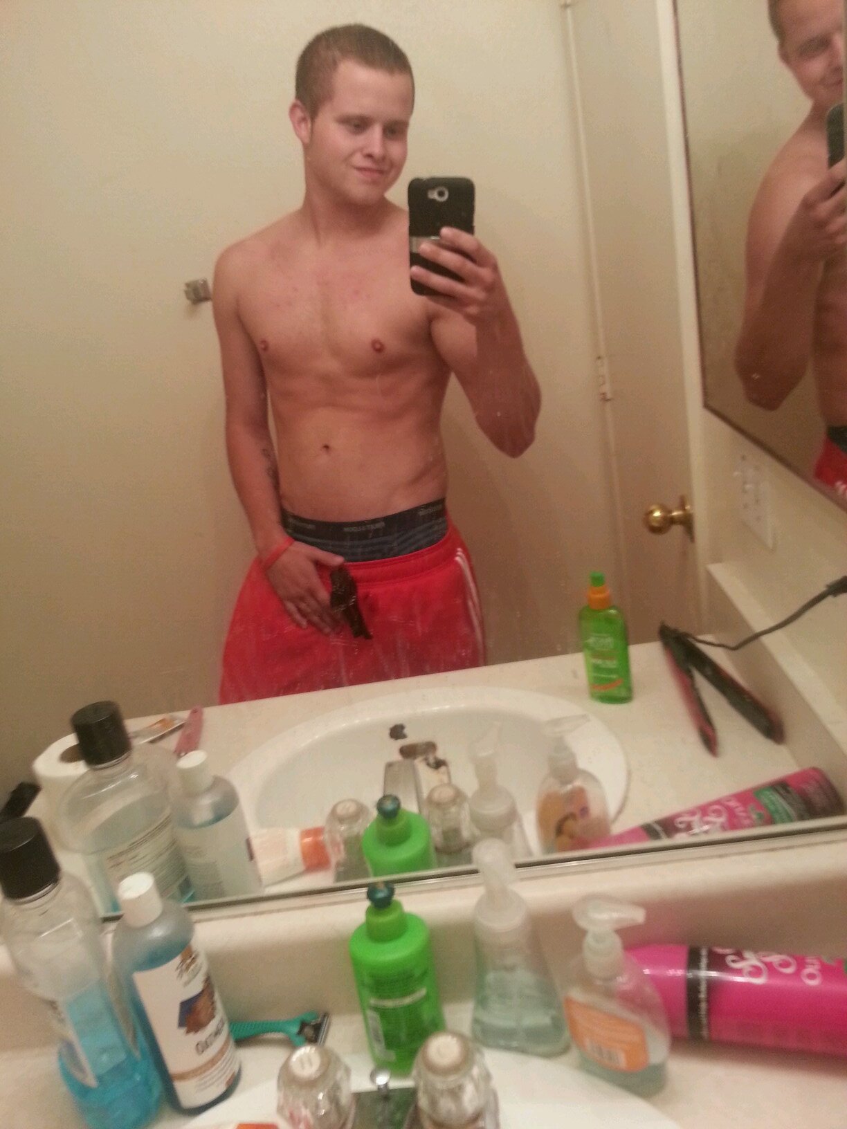 im singer and song writer just looking for my chance