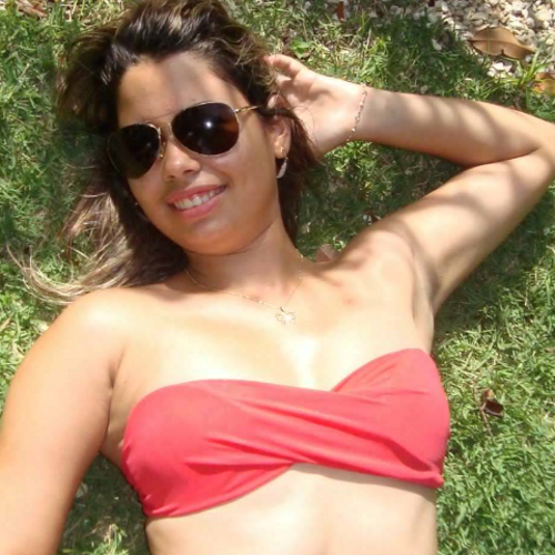Ta triste, sozinho ,abandonado ? Então cole do meu lado