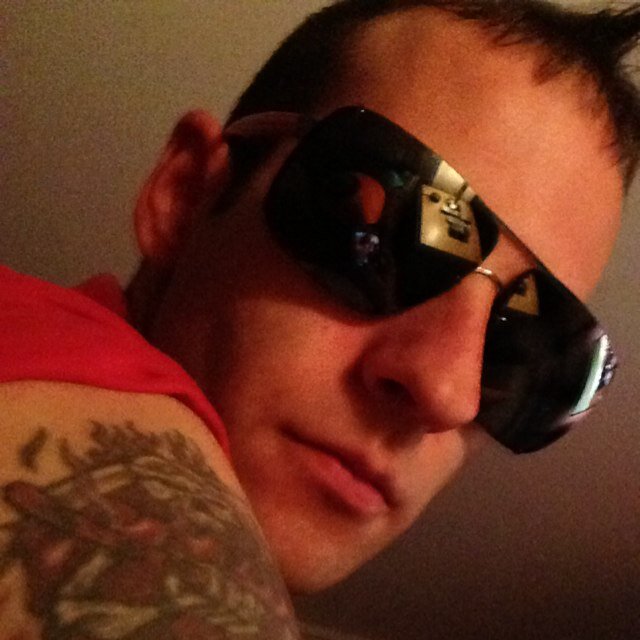 fanaticLNet's profile picture.