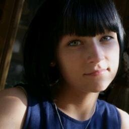 amazingpathshn's profile picture. Рублевка - это такой район подмосковья, в котором живут люди, 20 лет не видевшие ни одного рубля.