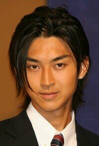 ２児のママしています(*^^*)よろしくお願いいたします＼(__)