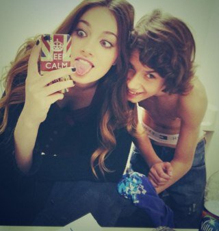 Su chocolate favorito es el kinder❤️Ama los tacos❤️Es de river ❤️