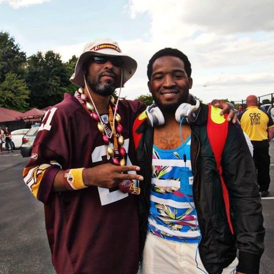 Big Redskins fan.. Hugh fan of all the DC home teams.. Terps,Wizards,Nationals,Caps,Redskins,Georgetown.
