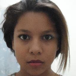 Eu não te deixaria por uma aventura a toa
E nem te trocaria por qualquer outra pessoa
Só pra matar a vontade, o crime não compensa... Segue aii @Lailla_Milena