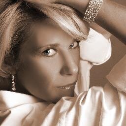 FitMom03's profile picture. 