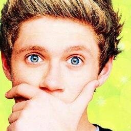 LauraWeasley99's profile picture. hi guys i'm italian and i come from Rome i'm a potterhead and a directioner too. I love eat, write and draw