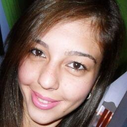 [ - Cada batida do meu coração é dependente de ti meu senhor ! ] .
uma jovem serva do Senhor ...