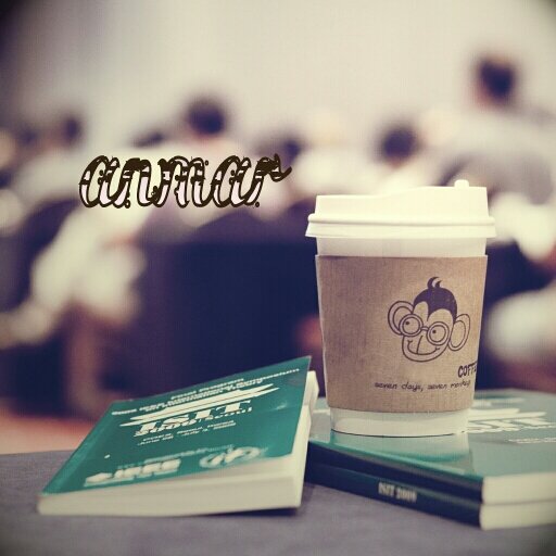 Saudi,I Stady business administration,I adore reading & languages learning,I hope to achieve my dream..إبنه لأم عظيمه وأب إعلامي لو كان موجود لأفتخر بي كثيراً
