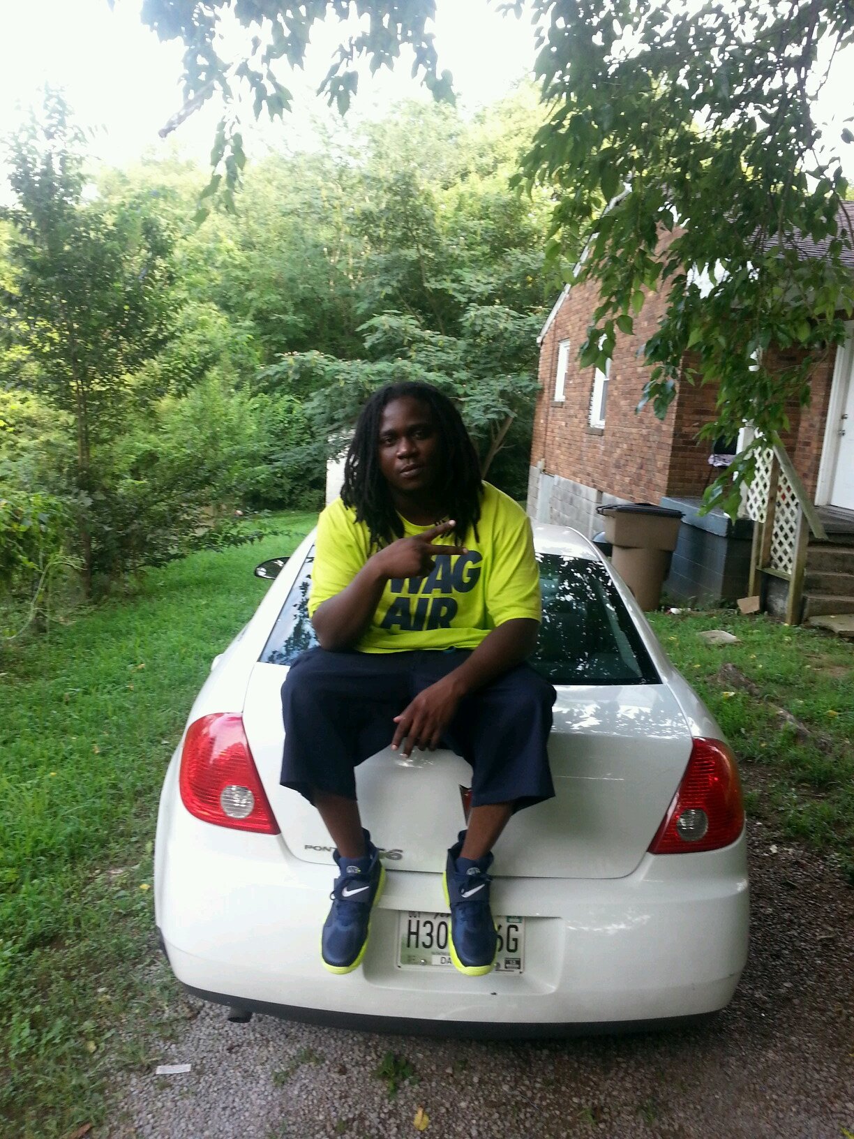 MR_AMAZIN11's profile picture. work 24/7 365 bout mines im yolo no kids own shit fuc a hater#str8liket