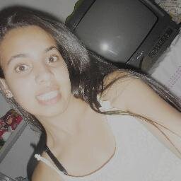 ~da vida não quero muito, quero apenas saber que tentei tudo oq quis. Tive tudo oq pude, amei tudo oq valia, e perdi apenas oq, no fundo nunca foi meu #