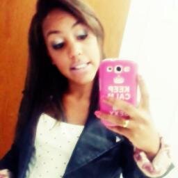 a luz que nos guiam, é mais forte que os maus olhos que nos cercam ! ;) *-*