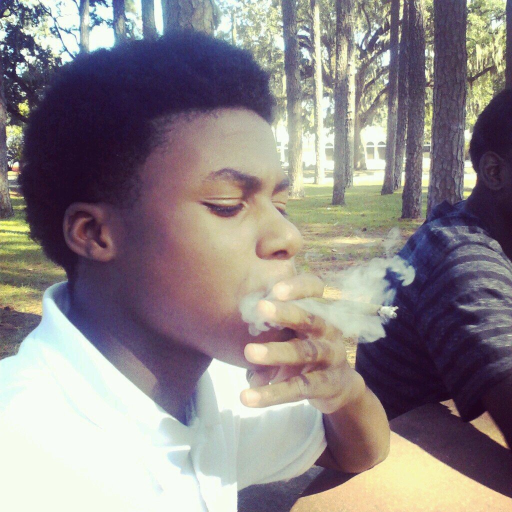 FMOIG : @richhomie_gvcci #FreeUzii
