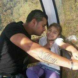 Emprendedor ,Luchador , mente positiva,  Agradecido a dios  por  tener mi bella hija  mi  gran motivo  mi fruto