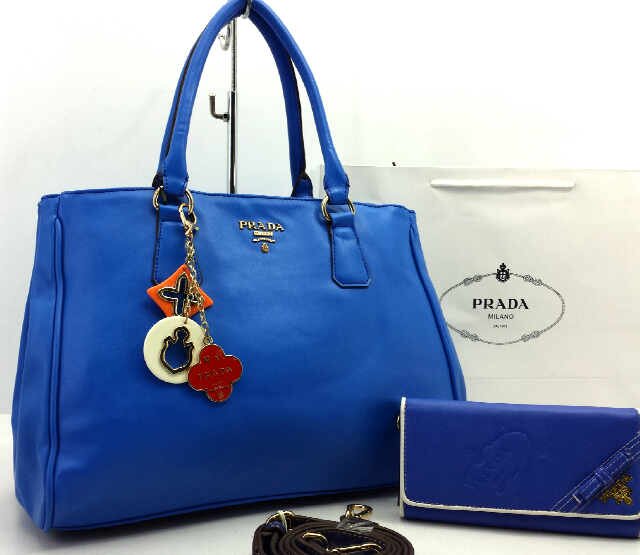 Jual aneka Tas, Jam & Pernak Pernik dari Pulau Batam » ‎​ 259DD45E »  FB  Tantry colection ☎ 08566749300
